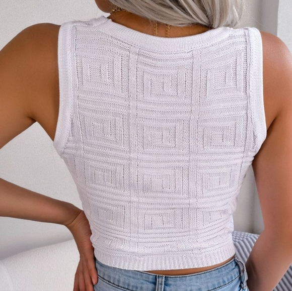 Peakaboo Sleeveless Knit Top - White - Picture 4 of 4